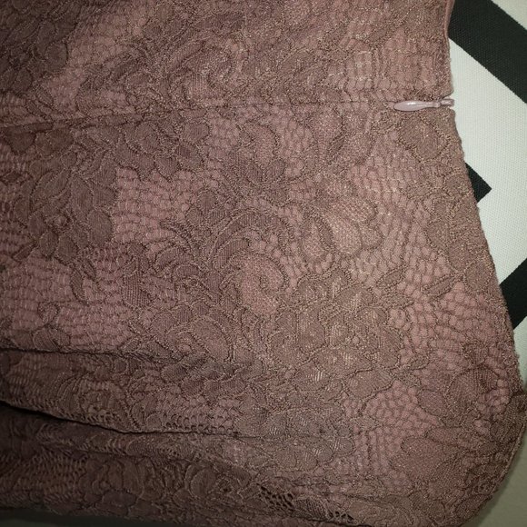 Mikarose Dusty Pink Lace Pencil Fit Dress🌵 - Picture 4 of 7